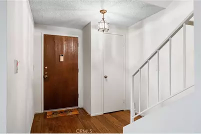 9555 Via Venezia, Burbank, CA 91504 - Photo 4