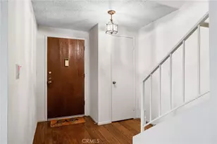 9555 Via Venezia, Burbank, CA 91504 - Photo 4