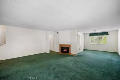 9555 Via Venezia, Burbank, CA 91504 - Photo 12