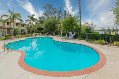 9555 Via Venezia, Burbank, CA 91504 - Photo 34