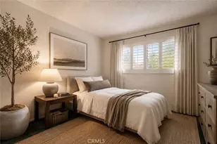 9555 Via Venezia, Burbank, CA 91504 - Photo 22