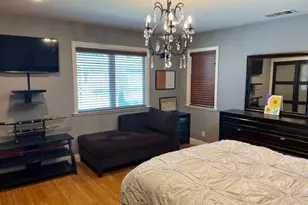 10066 Golden Oaks, Tujunga, CA 91042 - Photo 32