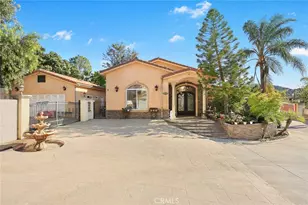 10610 Oak Tree Way, Sunland, CA 91040 - Photo 10