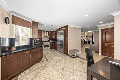 10610 Oak Tree Way, Sunland, CA 91040 - Photo 22