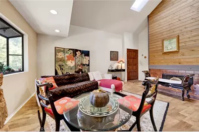 456 E San Jose Avenue #B, Burbank, CA 91501 - Photo 8