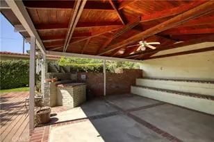 1639 Thompson, Glendale, CA 91201 - Photo 28