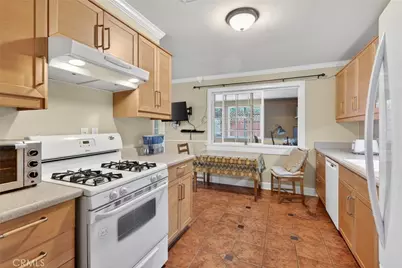 10353 Oro Vista, Sunland, CA 91040 - Photo 12