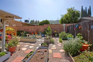 10319 Russett, Sunland, CA 91040 - Photo 30