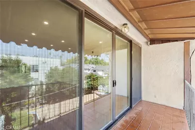 1559 Winona #D3, Los Angeles, CA 90027 - Photo 18