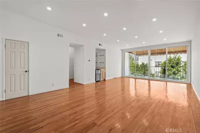 1559 Winona #D3, Los Angeles, CA 90027 - Photo 12