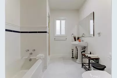 11350 Orcas, Sylmar, CA 91342 - Photo 14