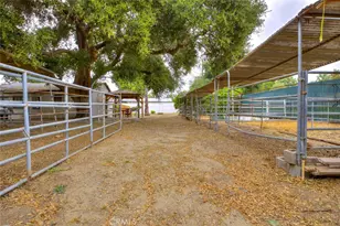 11350 Orcas, Sylmar, CA 91342 - Photo 32