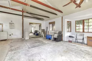 11350 Orcas, Sylmar, CA 91342 - Photo 40