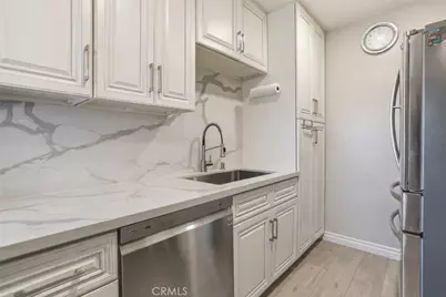 121 Sinclair Avenue #213, Glendale, CA 91206 - Photo 8