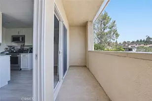 121 Sinclair Ave, Glendale, CA 91206 - Photo 10