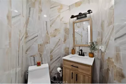 10525 Sage, Oak Hills, CA 92344 - Photo 40