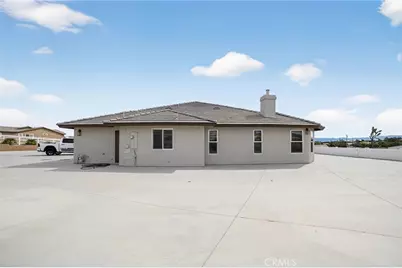 10525 Sage, Oak Hills, CA 92344 - Photo 4