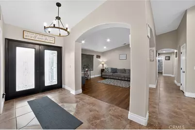 10525 Sage, Oak Hills, CA 92344 - Photo 14