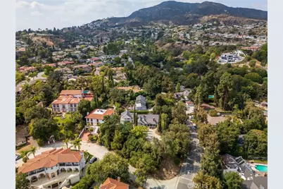 1535 Royal Boulevard, Glendale, CA 91207 - Photo 64