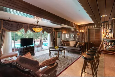 1535 Royal Boulevard, Glendale, CA 91207 - Photo 36