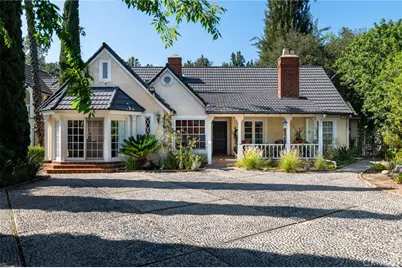 1535 Royal Boulevard, Glendale, CA 91207 - Photo 2