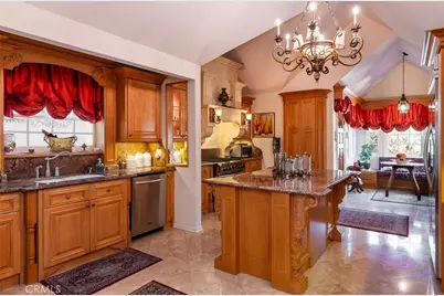 1535 Royal Boulevard, Glendale, CA 91207 - Photo 22