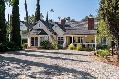 1535 Royal Boulevard, Glendale, CA 91207 - Photo 1