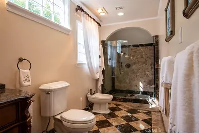1535 Royal Boulevard, Glendale, CA 91207 - Photo 42