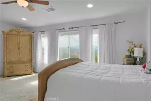 24306 Via La Casa, Valencia, CA 91354 - Photo 28