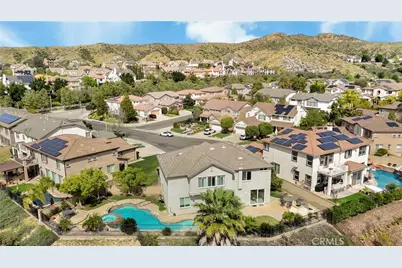 24306 Via La Casa, Valencia, CA 91354 - Photo 46