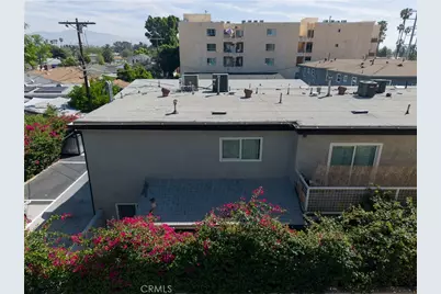 13445 Vanowen Street, Van Nuys, CA 91405 - Photo 14