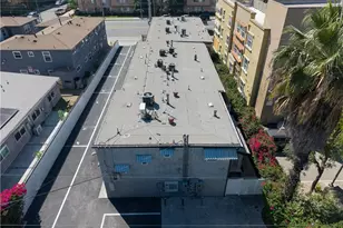 13445 Vanowen St, Van Nuys, CA 91405 - Photo 12