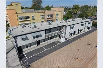 13445 Vanowen Street, Van Nuys, CA 91405 - Photo 4