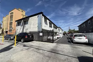 13445 Vanowen St, Van Nuys, CA 91405 - Photo 1