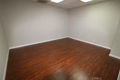 3857 Foothill Blvd #17, La Crescenta, CA 91214 - Photo 4