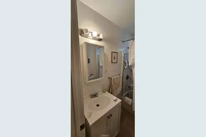 10069 Mountair Avenue, Tujunga, CA 91042 - Photo 8