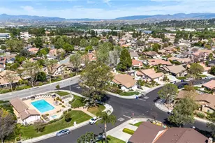 26013 Palomita Dr, Valencia, CA 91355 - Photo 20