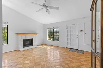 26013 Palomita Drive, Valencia, CA 91355 - Photo 4