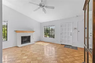 26013 Palomita Dr, Valencia, CA 91355 - Photo 4