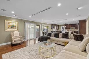 3435 Oakmont View Dr, Glendale, CA 91208 - Photo 20