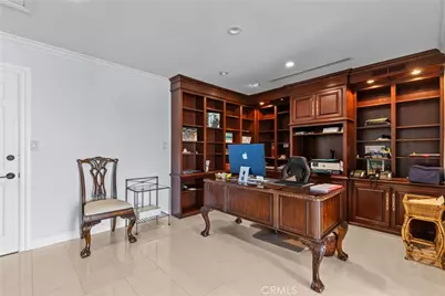 3435 Oakmont View Drive, Glendale, CA 91208 - Photo 22