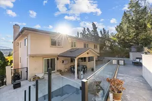 3435 Oakmont View Dr, Glendale, CA 91208 - Photo 46
