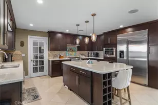 3435 Oakmont View Dr, Glendale, CA 91208 - Photo 14