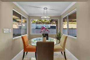 3435 Oakmont View Dr, Glendale, CA 91208 - Photo 18