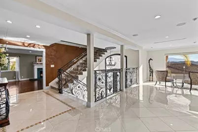 3435 Oakmont View Drive, Glendale, CA 91208 - Photo 6