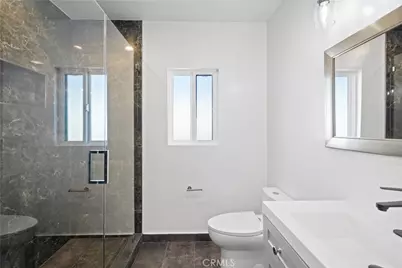 11031 Lull Street, Los Angeles, CA 91352 - Photo 12