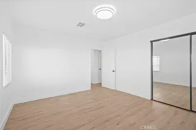 11031 Lull Street, Los Angeles, CA 91352 - Photo 20