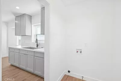 11031 Lull Street, Los Angeles, CA 91352 - Photo 26