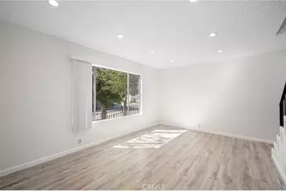 251 W Dryden Street #16, Glendale, CA 91202 - Photo 8