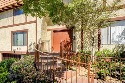 251 W Dryden Street #16, Glendale, CA 91202 - Photo 2